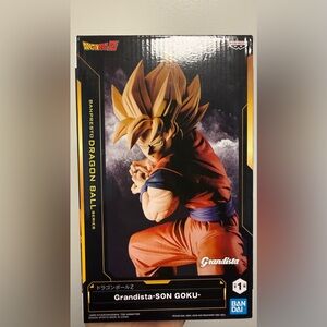 Grandista Son Goku Figure